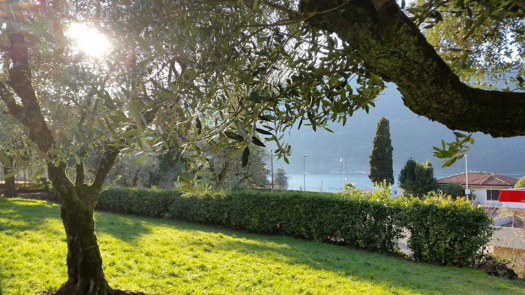 Villa Leilani B&B Сале Маразино Екстериор снимка